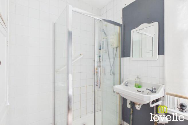 3 bed Terraced for sale Image 8