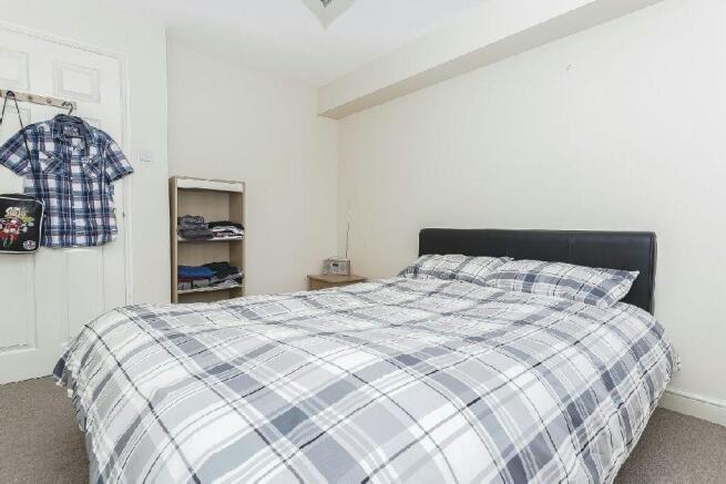 2nd Photo of Bed 1