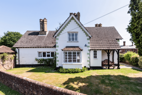 High Street, Old Bursledon, Southampton, SO31