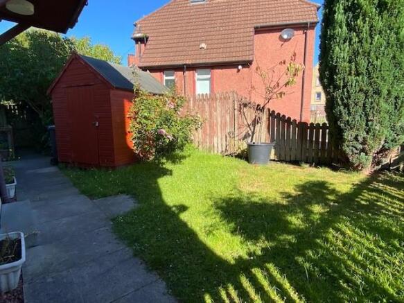 Side Garden with Shed