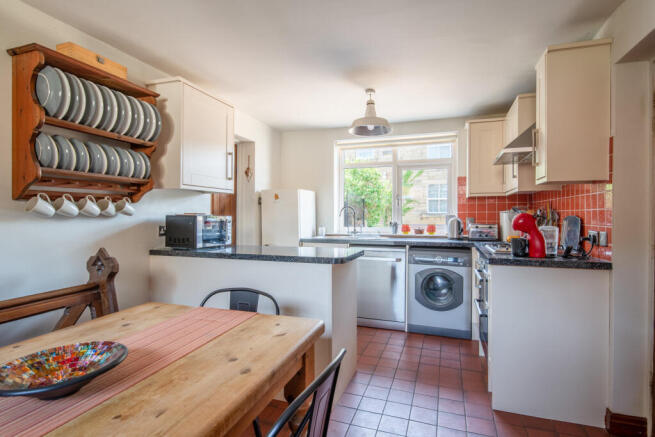 3 bed Detached for sale Image 6
