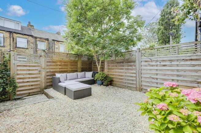 2 bed Terraced for sale Image 11