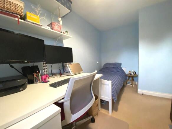 Photo 11
