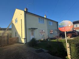 13, Dunster Close, Taunton TA2 8EE