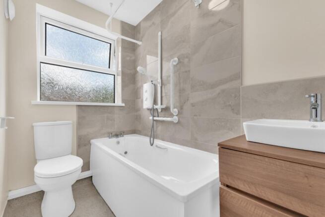4 bed Terraced for sale Image 10