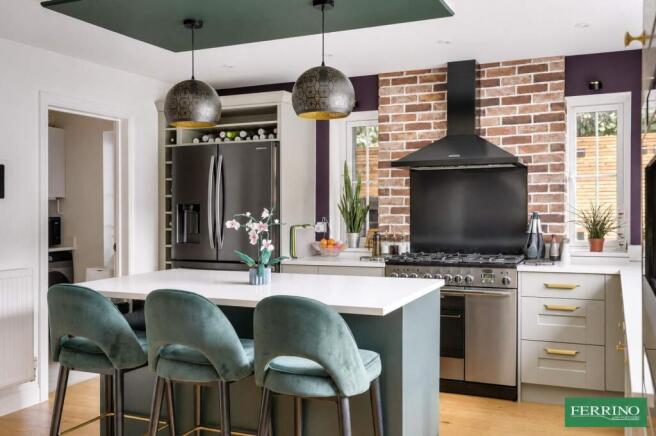 Kitchen/Dining Room