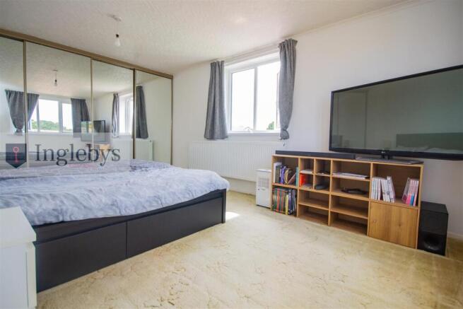 3 bed Detached for sale Image 12