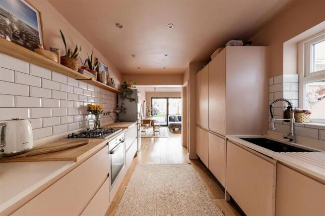 Capworth Street, E10