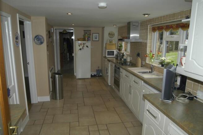 Kitchen/Breakfast Rm