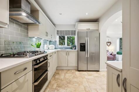 Yew Tree Avenue, Ockbrook, Derby
