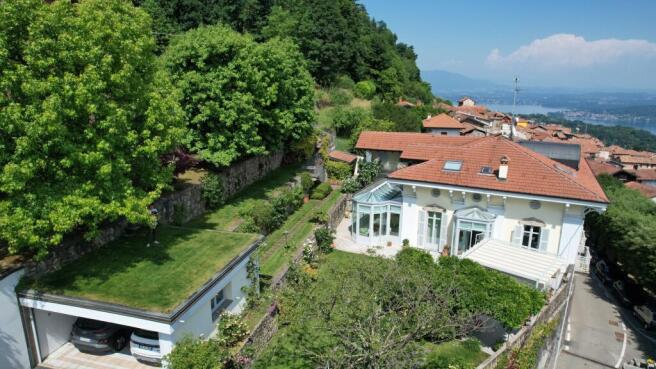 VISTA LAGO 1