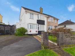 16, Aylesbury Crescent, Plymouth PL5 4HU