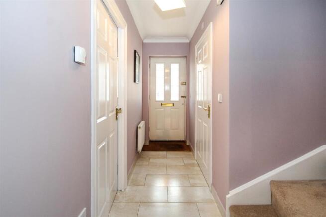 Hallway.JPG