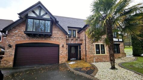 2 Stokesby Gardens, Lostock. Bolton. BL6 4QS