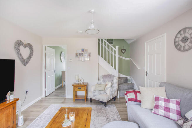 2 bed Semi-Detached for sale Image 5
