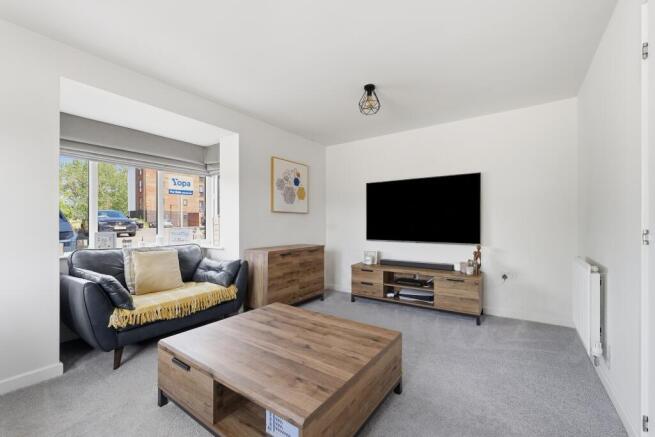 4 bed Detached for sale Image 4