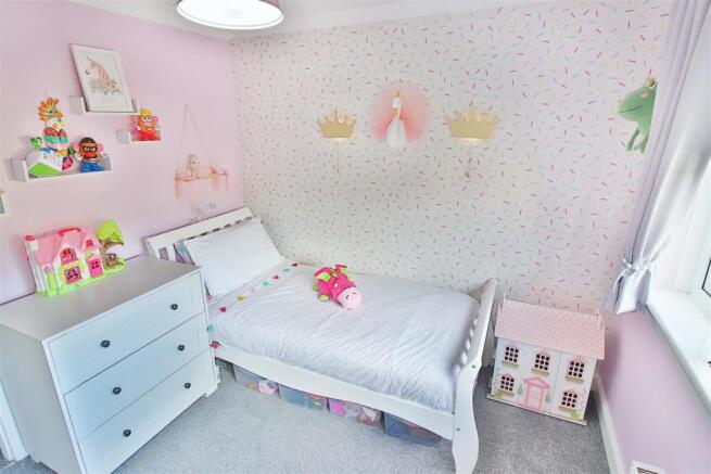 OrchardGrove_Bedroom1_3.jpg
