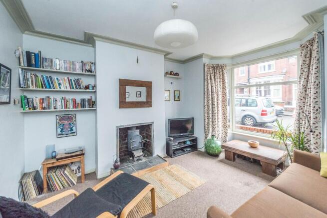 LIVING ROOM, KITCHEN AND DINER