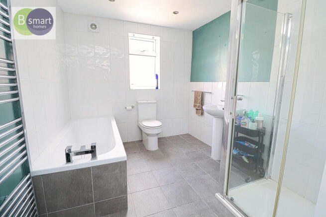 2 bed Terraced for sale Image 8