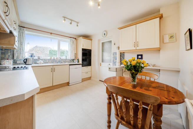 Kitchen / Breakfast Room
