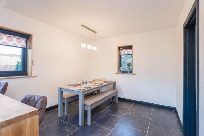 3 bed Detached Bungalow for sale Image 10