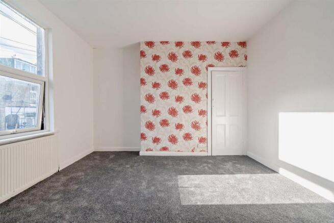 4 bed Terraced for sale Image 7