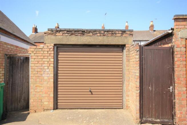 garage.JPG