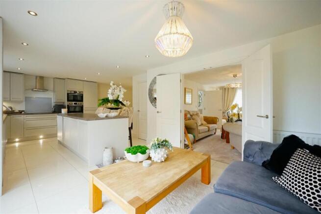 Open Plan Living/Kitchen/Diner