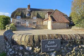 The Old Farmhouse, Little Denmead Farm, White Horse Lane, Waterlooville PO7 6JP