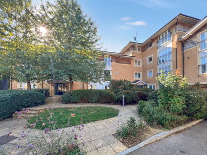 Stafford Avenue, Hornchurch, RM11 2FA
