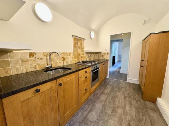 1 bed Apartment for sale Image 6