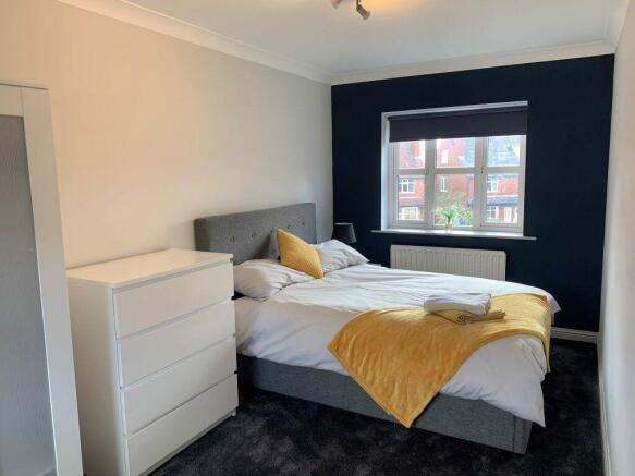 1 bed House Share to rent Image 7