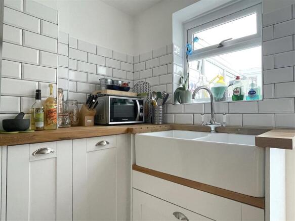 Kitchen (3).jpeg