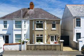 91, Waterloo Road, Hakin, Milford Haven SA73 3PE