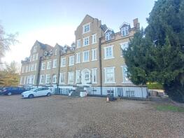 Flat 9, 61, Upton Park, Slough SL1 2GD