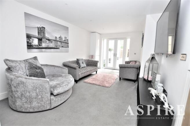 flat 1 highgrove3.jpg