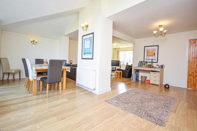 Dining/Sitting Room