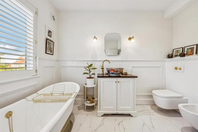 Lawford Road, W4 - FOR SALE