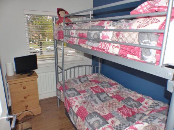 bed 3
