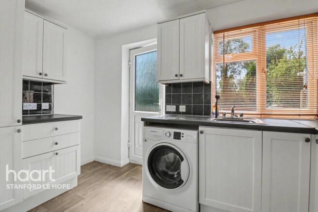 Ryde Drive, Stanford-Le-Hope photo 4
