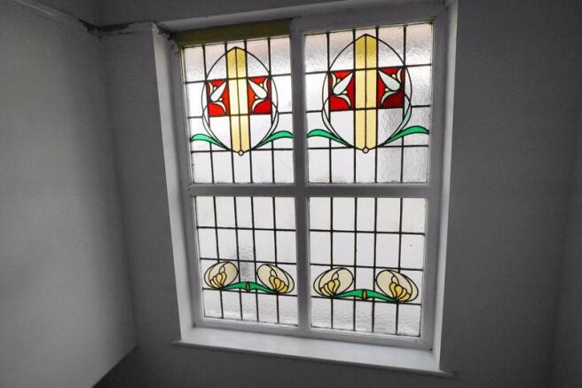 WINDOW TO FLANK WALL