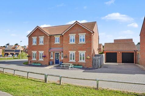 Glebe Drive, Exning, CB8