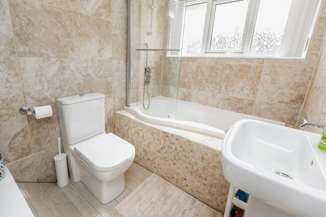 Bathroom/W.C.