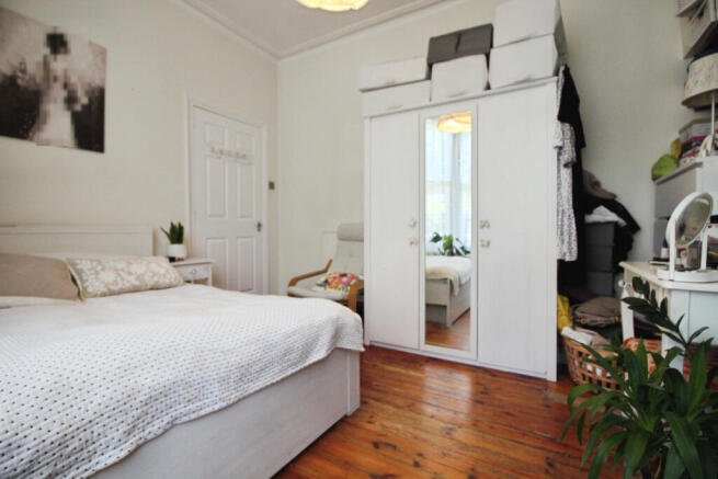 Bedroom 1.JPG