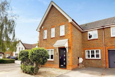 Columbine Way, Littlehampton, BN17