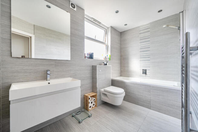 1441393-15-69d910...