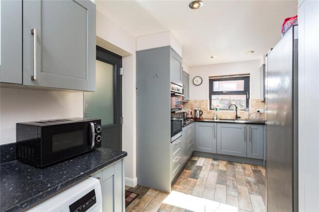 4 bed Link Detached House for sale Image 7