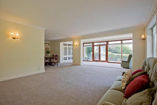 3 bed Detached Bungalow for sale Image 5