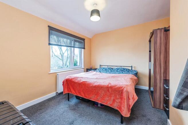 2 bed Semi-Detached for sale Image 5