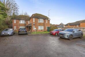 141d, Totteridge Road, High Wycombe HP13 6HR